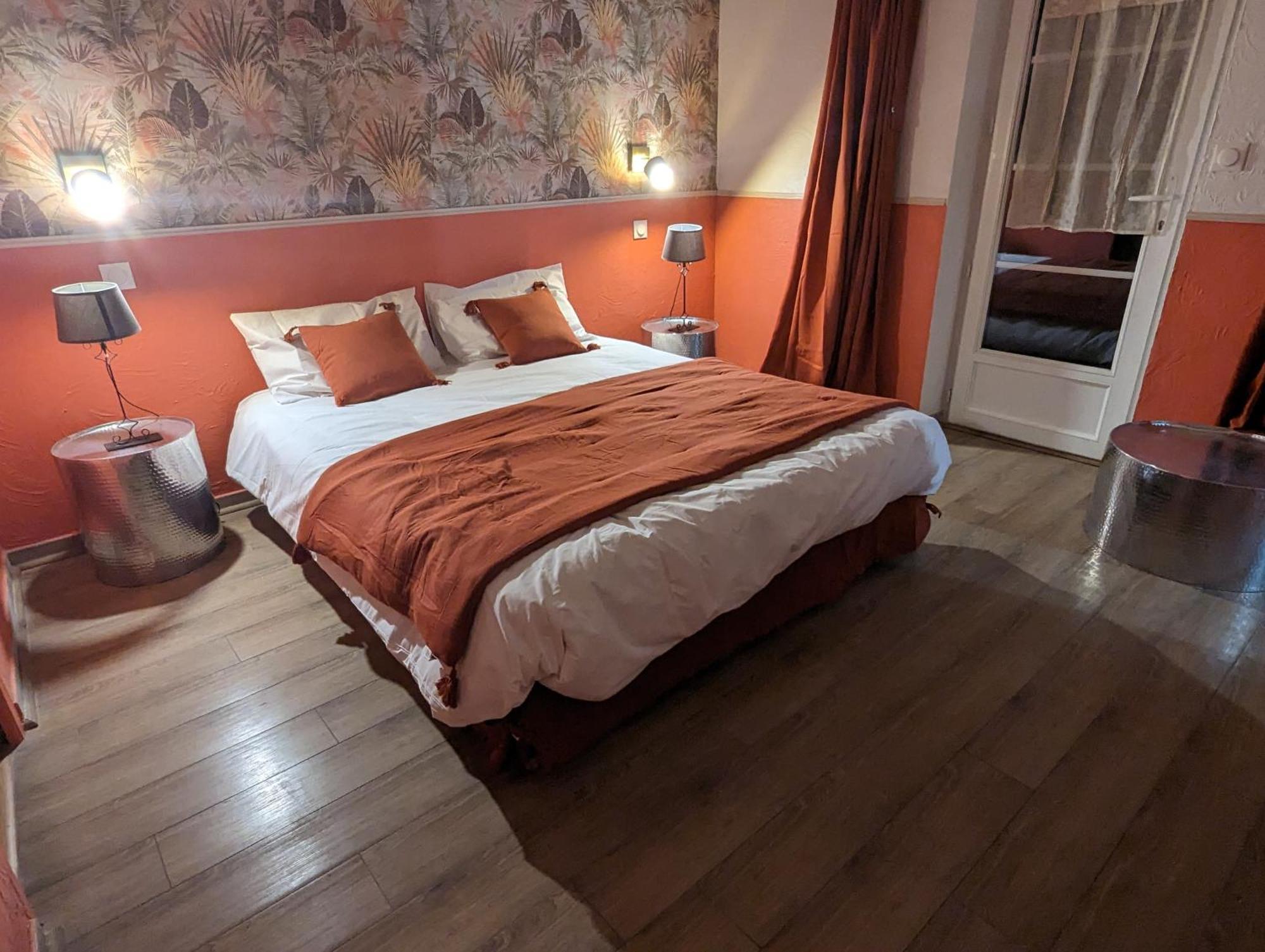 Gite Petit Luberon Chez Manon En Luberon - Vacation Rental In Guest House Lagnes Pokoj fotografie